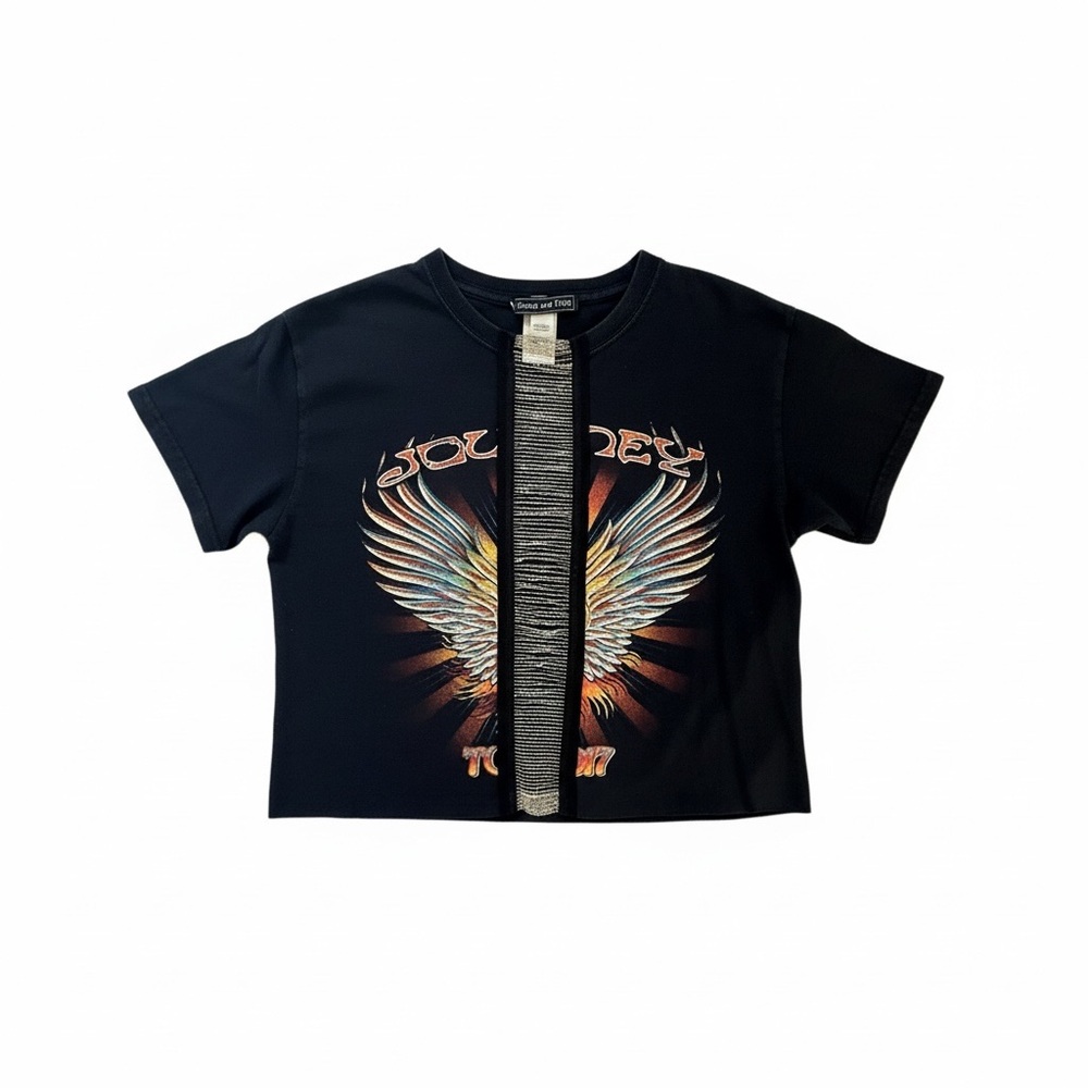 Trendy & Tipsy Journey 2017 Tee reworked with metal chain open front. NWT